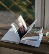 Book &quot;Atrasti dārzā&quot;
